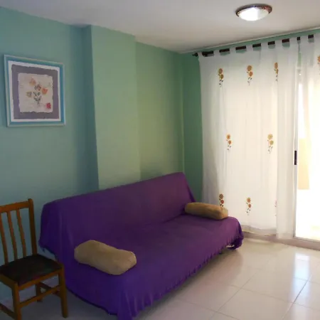 Europeniscola Holidays Lek Apartment *